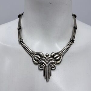 Vintage Sterling Stylized Columns Art Deco Necklace Art To Wear Weighs 66 Grams